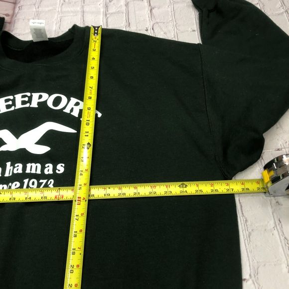 Gildan Men Pullover Freeport Bahamas Sweatshirt Size 2XL XXL Green B216 -19 - Picture 3 of 10
